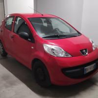 PEUGEOT 107