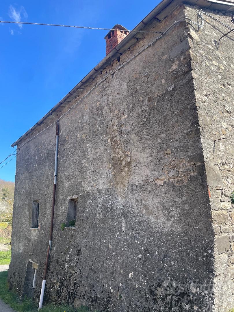 Rustico del 1800 in pietra - Vista 2
