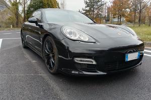 Porsche Panamera Turbo