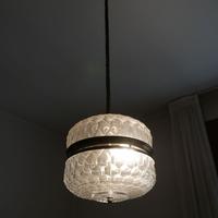 Lampadario sospensione con paralume in vetro