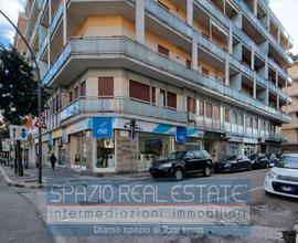 Pescara Portanuova, ampio ufficio