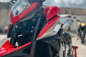 MV AGUSTA RIVALE 800 2015