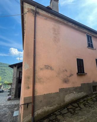 Porzione di casa, cielo - terra con garage