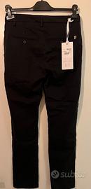 Pantalone da donna taglia 26 nuovo mai usato
