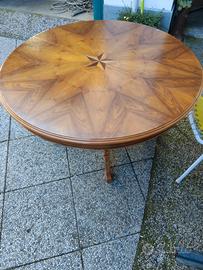Benissimo  tavolo  rotondo  per soggiorno 