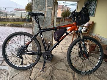  e bike KTM 26" taglia M.