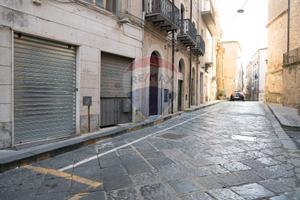 Locale Commerciale - Enna