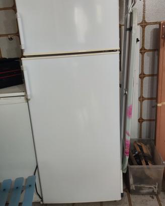 Frigorifero SMEG combinato