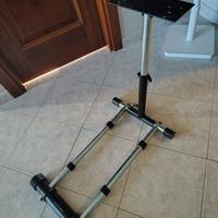 Stand volante Wheel Stand Pro  - Pari al Nuovo!