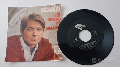 45 giri "Per ognuno c'è qualcuno" di Ricardo