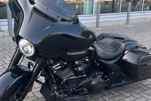 Street Glide total Black