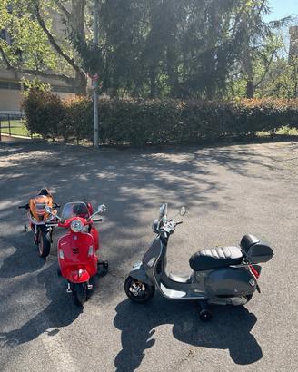 Moto elettriche 2 Vespe 1 Repsol Blocco 300€