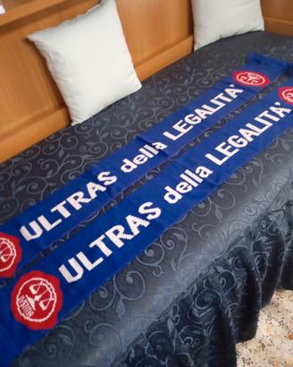 sciarpa ultras della legalità. prezzo singolo.
