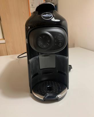 Lavazza idola a modo mio