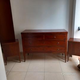 cassettone in stile e comodini  vintage