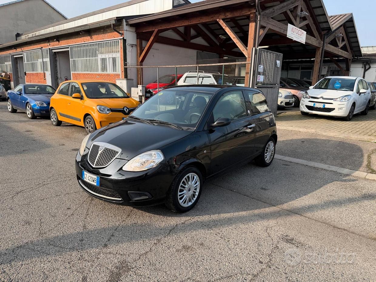 Lancia Ypsilon 2ª serie