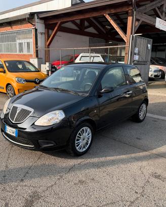 Lancia Ypsilon 1.4 Platino Ecochic GPL