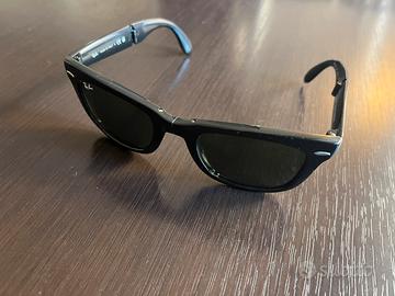 Occhiali da sole Rayban Wayfarer  con custodia