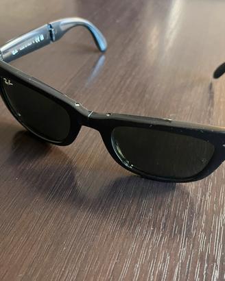Occhiali da sole Rayban Wayfarer  con custodia