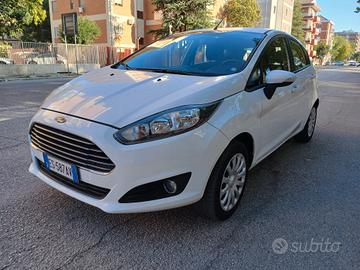 Ford Fiesta 1.0 80CV 5 porte Titanium