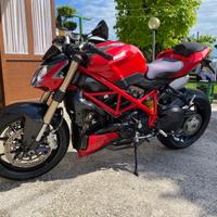 Ducati Streetfighter 848 - 2012