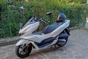Honda PCX 125cc 2022