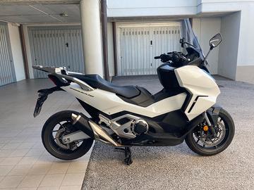 HONDA FORZA 750 2023 