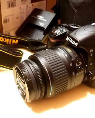 Nikon Reflex D3100 