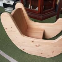 seggiolina artigianale in legno 