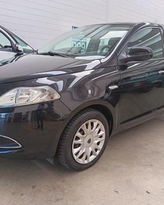 Lancia Ypsilon 1.3 MJT 16V 95 CV 5 porte S&S Silve