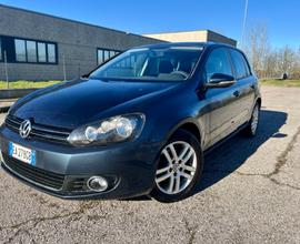 Volkswagen Golf 1.6 5p. Trendline BiFuel