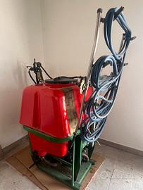 Botte irroratrice Baiardi da 200 litri.