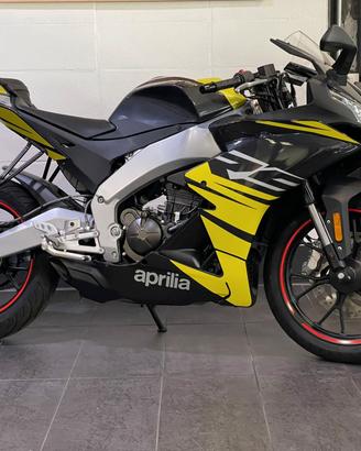 Aprilia RS 125 – Kingsnake White – KM ZERO