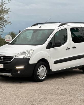 Peugeot Partner 1.6HDi Pianale ribassato Disabili