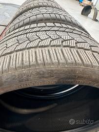 Gomme 285/30 R22 101W