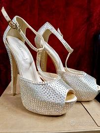 SCARPE PERLA CON BRILLANTINI ELEGANTI