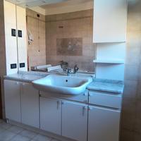 mobile bagno/specchio  usato prezzo simbolico.