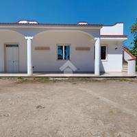 VILLA SINGOLA A FRANCAVILLA FONTANA