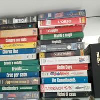 Videocassette VHS originali con relativa custodia
