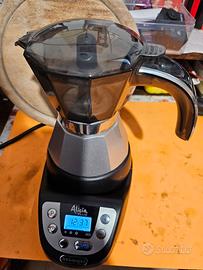 Caffettiera elettrica.