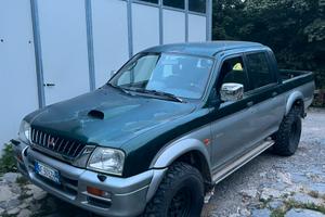 Mitsubishi L200 CARROZZERIA DA RIVEDERE