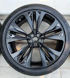 Cerchi e gomme Jaguar originali Double Helix 22"