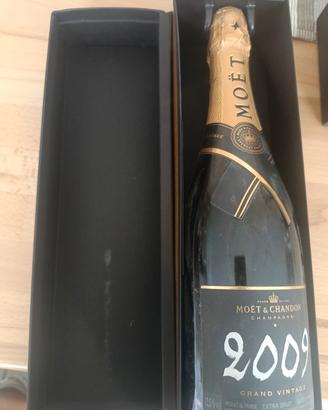 MOET chandon champagne 2009