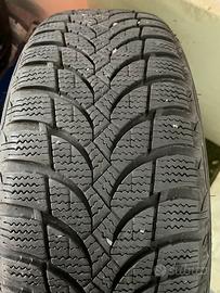 Cerchi e gomme neve Clio