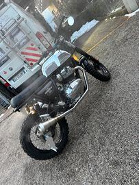 Scarichi per royal enfield interceptor Continental