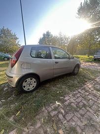 Fiat punto 1.2 benzina
