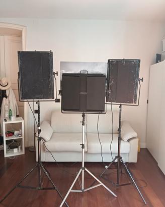 Kit 3 Luci Continue Video 330W (tipo Kino Flo