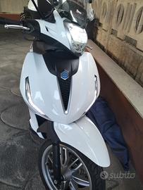 Piaggio Beverly 300 - 2022 Prezzo trattabile