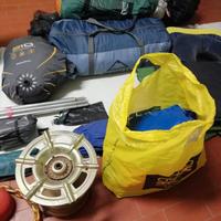 Attrezzatura  per  il  Campeggio  in  blocco