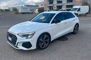 AUDI A3 SPORTBACK 35 TDI S TRONIC S LINE – 150 CV 